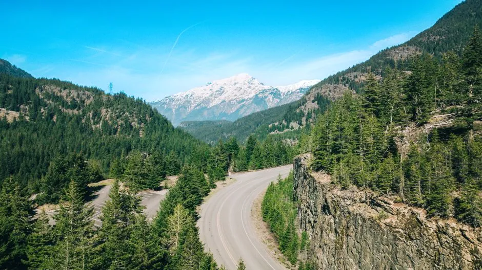 A Weekend in Packwood: Build a Weatherproof Plan